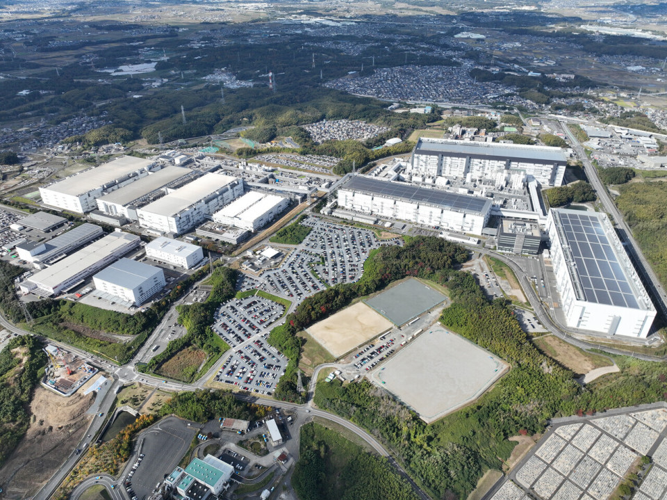 铠侠与闪迪达成协议:将四日市工厂合资协议延长至2034年